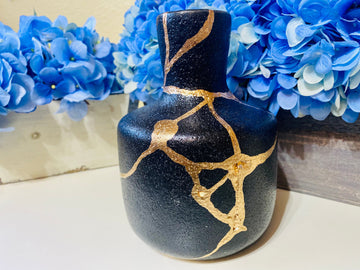 Kintsugi Black Stoneware Jar